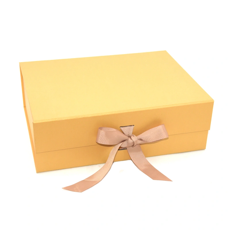 Boîte-cadeau se pliant de impression de haute qualité de papier d'emballage de carton de taille faite sur commande d'A4 A5 avec l'emballage rigide de cadeau de Colthing de parfum de cadeau magnétique de carton