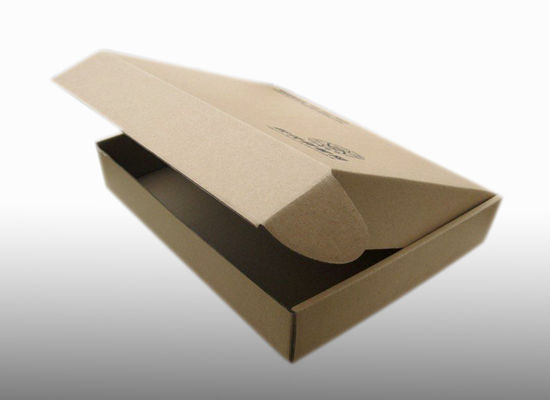 expédition Matte Colored Corrugated Mailing Boxes des boîte-cadeau AI du carton 2inch
